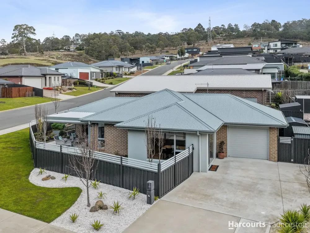1/82 Greenfield Drive, RIVERSIDE, TAS 7250